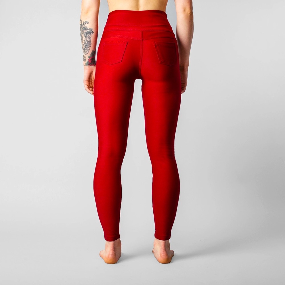 So iLL active jeans